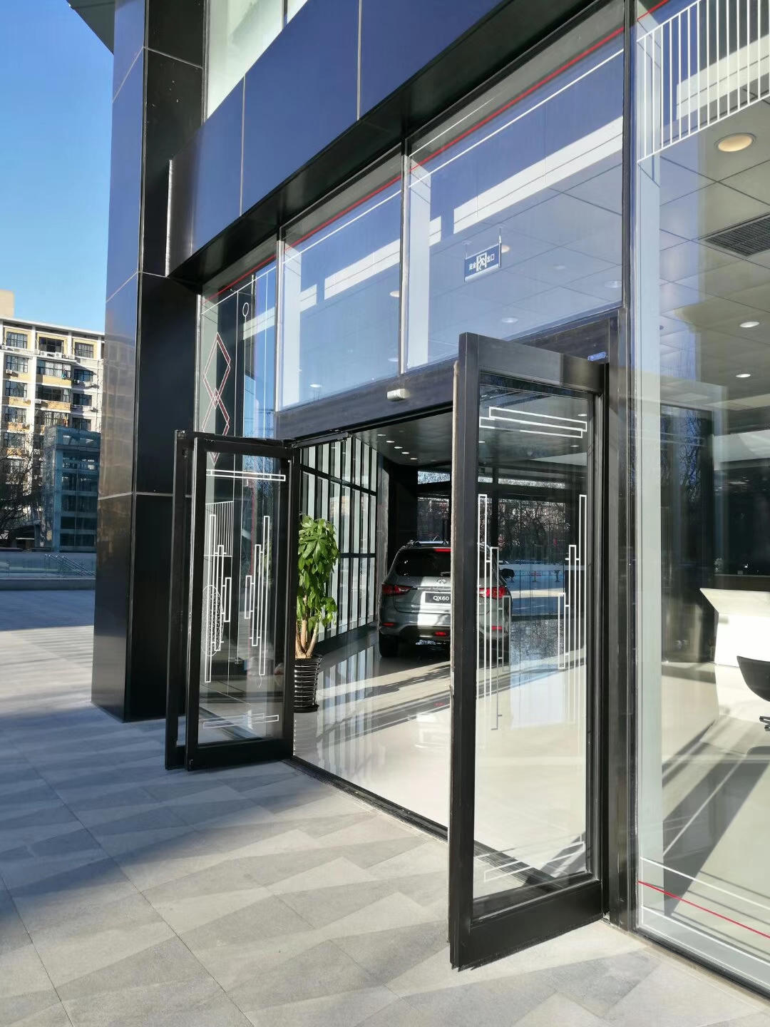 Automatic Glass Sliding Doors with breakout System